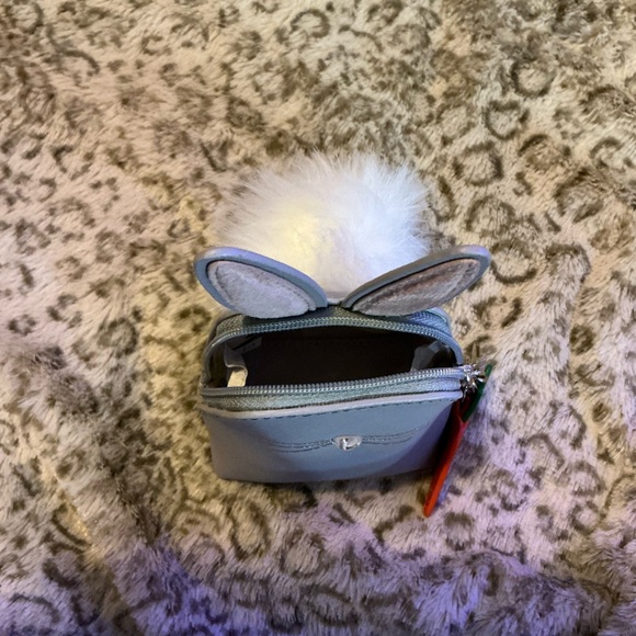 Kate Spade Light Gray Novelty Bunny Coin Pouch. Absolutely stunning 🤩 NWTOs - Picture 3 of 4